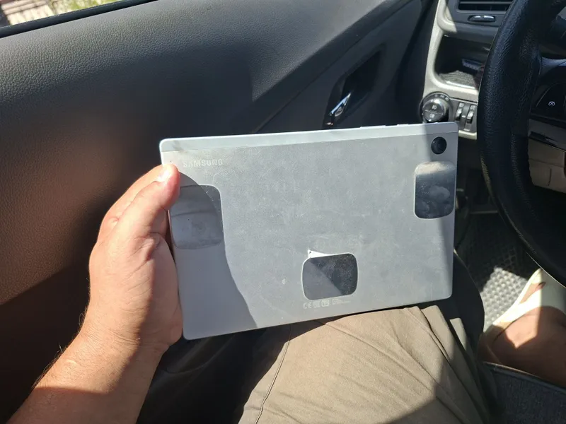 Samsung tab A8 xolati zur 3