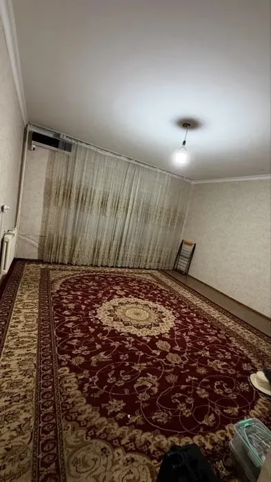 Sebzor, G‘ofur G‘ulom metrosi yaqinida 2 xonali 3