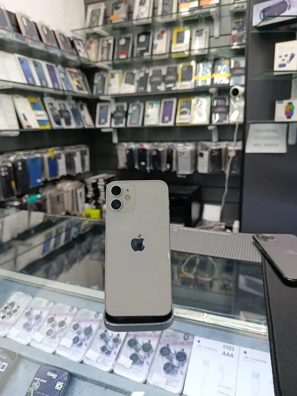 iPhone 12 mini 2 iPhone 12 mini 2