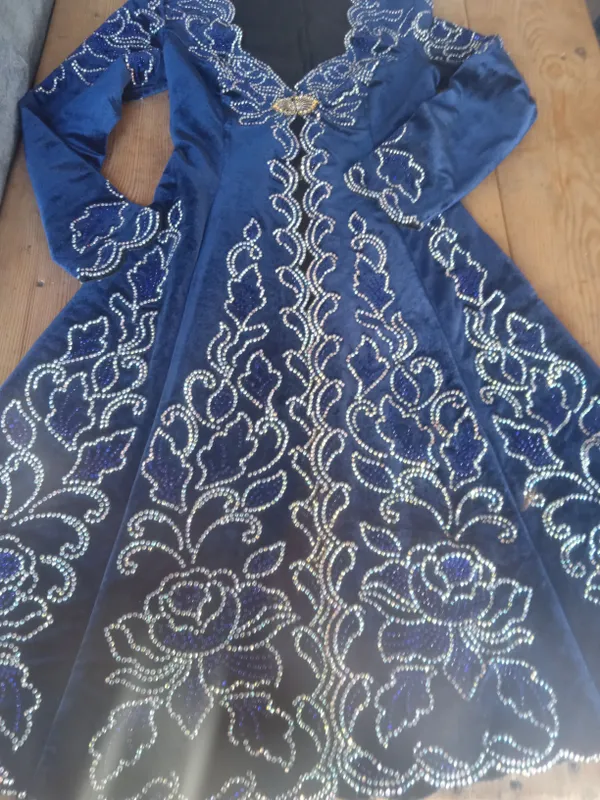 Kelinlar uchun ansambil. 200.000so‘m