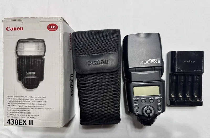 Canon 430 EX ll вспышка Canon 430 EX ll вспышка