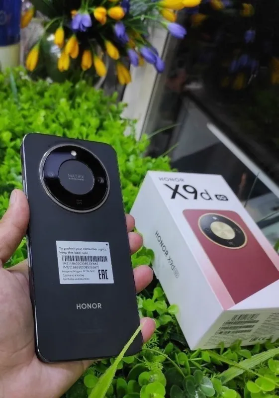 Honor X9D 12/256gb idial holatda 2 oy ishalgan