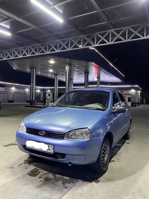 Lada kalina sotiladi