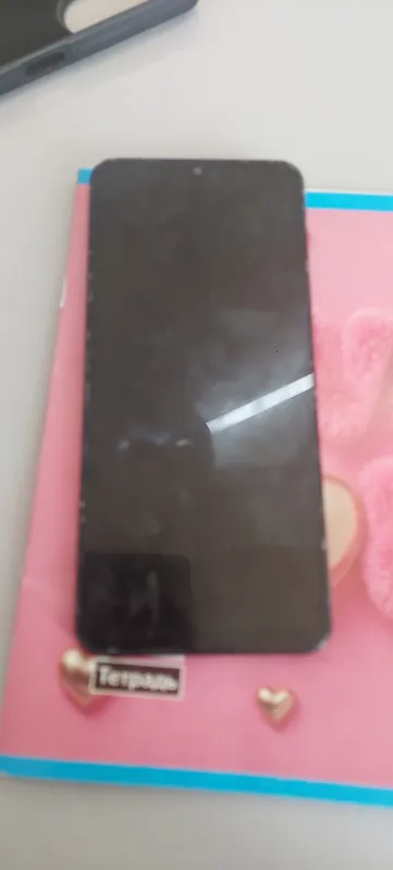 telefon sotiladi narxi bilan kelishamiz 3