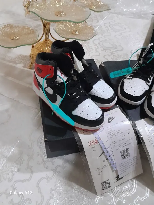 Orginal Nike krasofka 37-38 razmer 2 Orginal Nike krasofka 37-38 razmer 2
