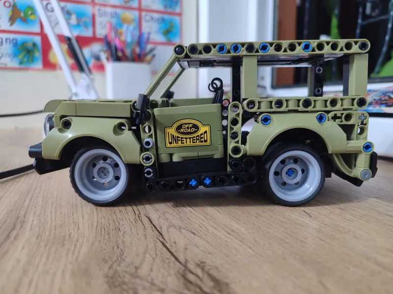 Игрушка конструктор машина 5