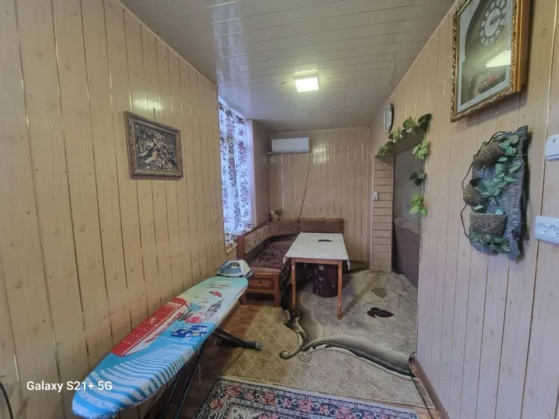 4 каватли домнинг 2 каватида 2 хонали квартира ижарага берилади 5 4 каватли домнинг 2 каватида 2 хонали квартира ижарага берилади 5