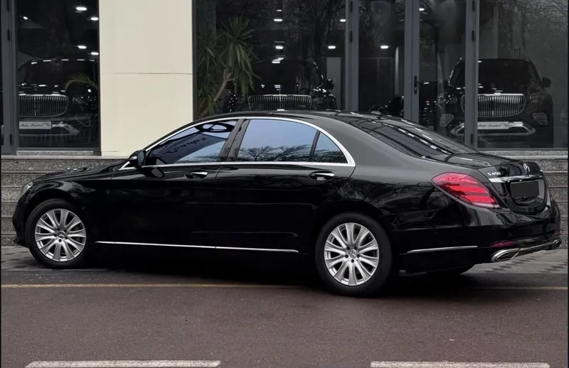 Mercedes-Benz W222 S450 4Matic — фото 1