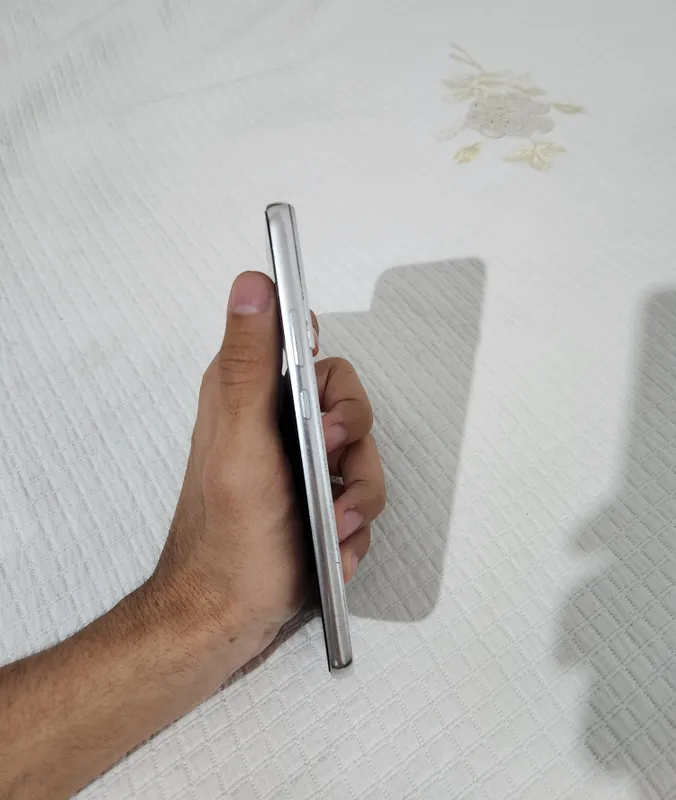 Samsung S22 Plus 5G 8/256gb 3