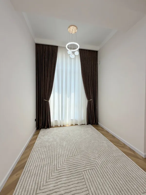 Продается квартира 4