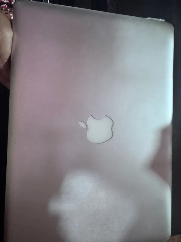 MacBook