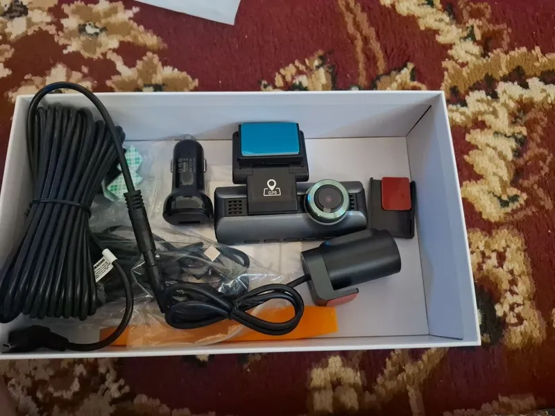 Azdome 550 pro видеорегистратор 4 Azdome 550 pro видеорегистратор 4