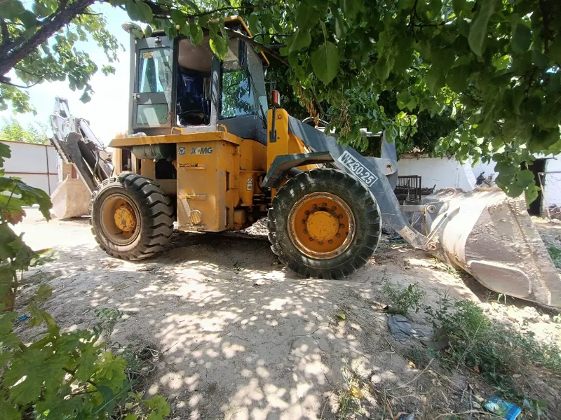 Ekskavator pagruzchik wz30-25 3 Ekskavator pagruzchik wz30-25 3