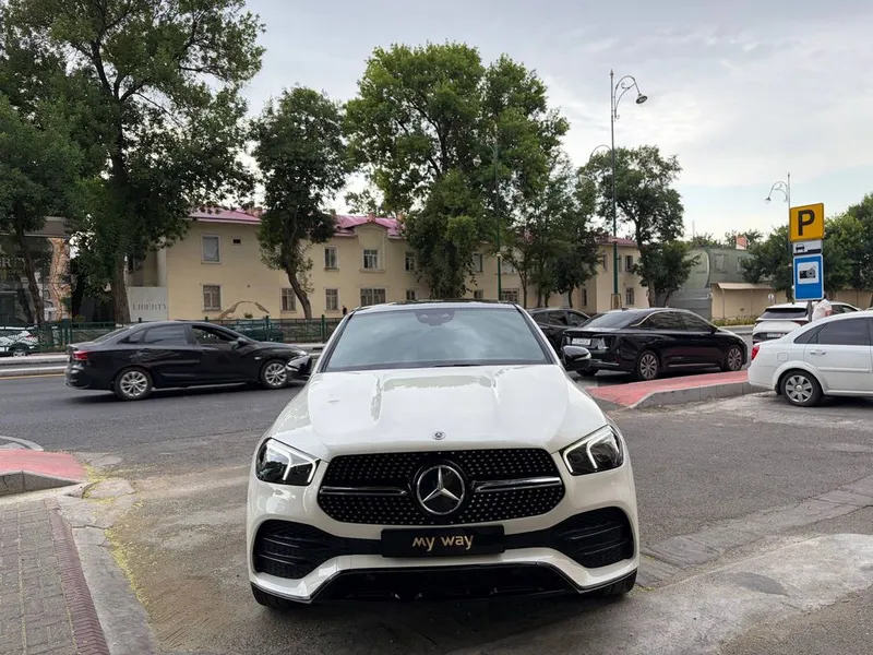 Mercedes Benz GLE 450 2 Mercedes Benz GLE 450 2