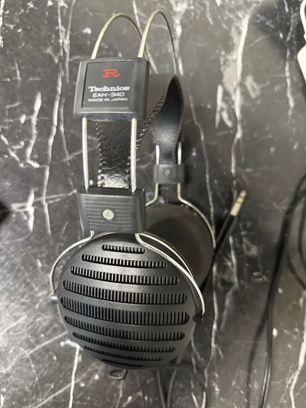 Винтажные наушники Technics EAH-340 2 Винтажные наушники Technics EAH-340 2