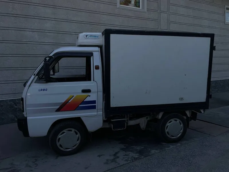 Labo sotiladi kareski 2 Labo sotiladi kareski 2