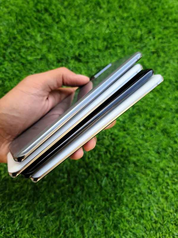 Samsung Galaxy S20 Plus 5G. Hotira 12/256 GB. 6 Samsung Galaxy S20 Plus 5G. Hotira 12/256 GB. 6