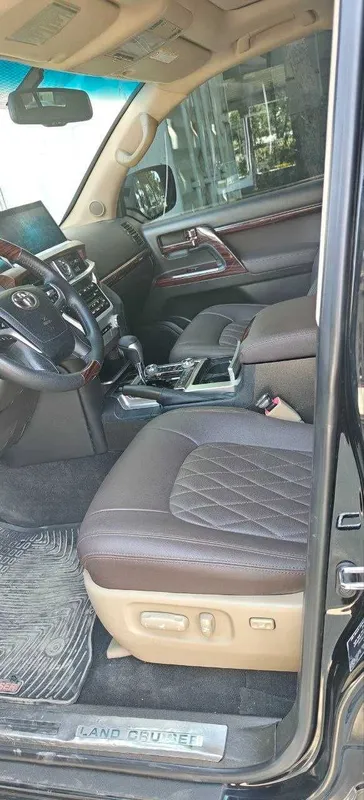 Toyota Land Cruiser 200 | VIP поездки и трансфер услуги Ташкент | — фото 4