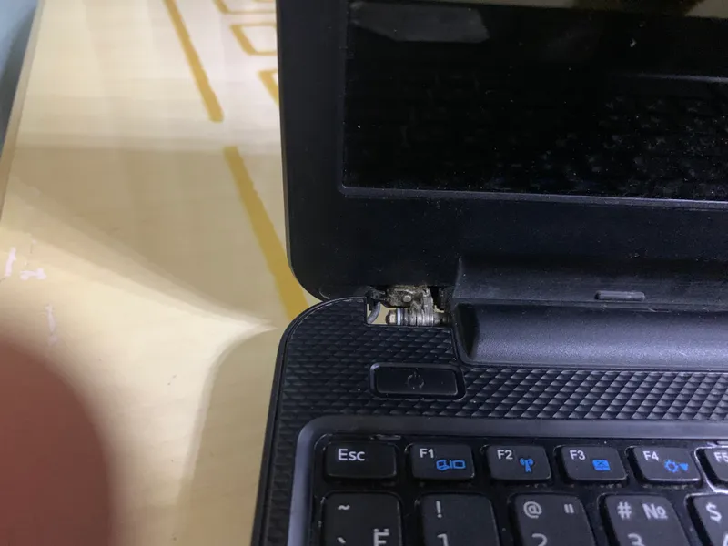 dell Nutbuk 7 dell Nutbuk 7