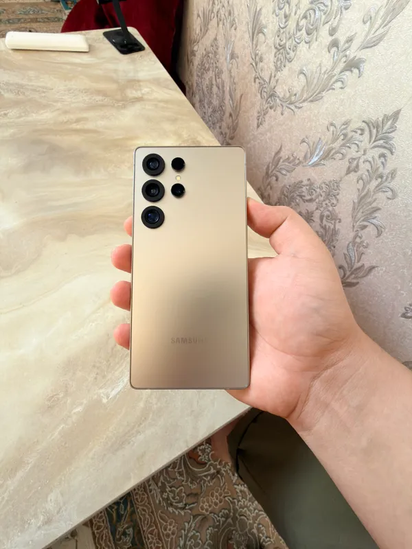 Samsung Galaxy S25 Ultra, срочно сотилади 3