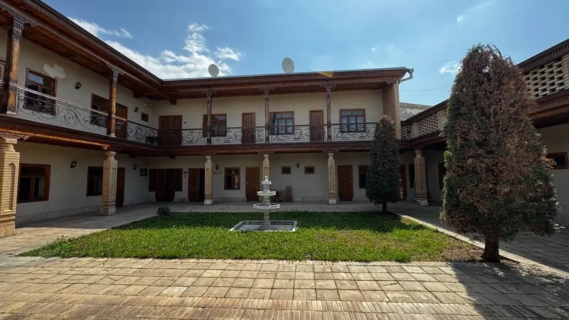 Продается Гостиница 19 сот ул Узбекистанская 1