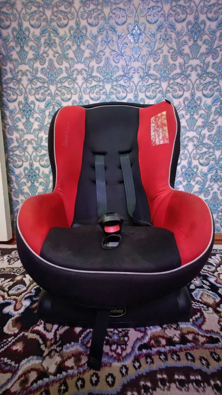 Продам надежное детское автокресло Goodbaby 9-18кг — фото 3