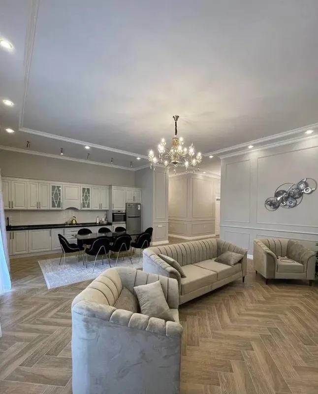 Novomoskovskaya 4 xona • 105 m² • 4/9-qavat 1 Novomoskovskaya 4 xona • 105 m² • 4/9-qavat 1
