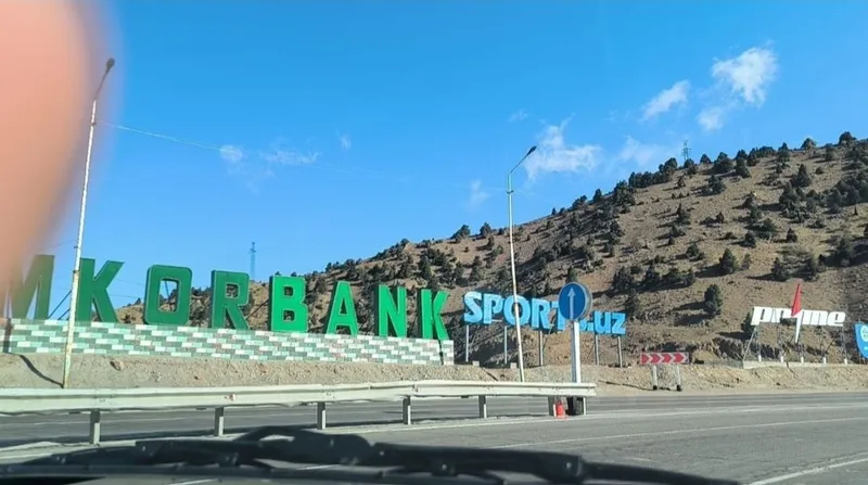 К,амчик довонида рекламалар/ Реклама на перевале/Tog'larda reklamalar — фото 4