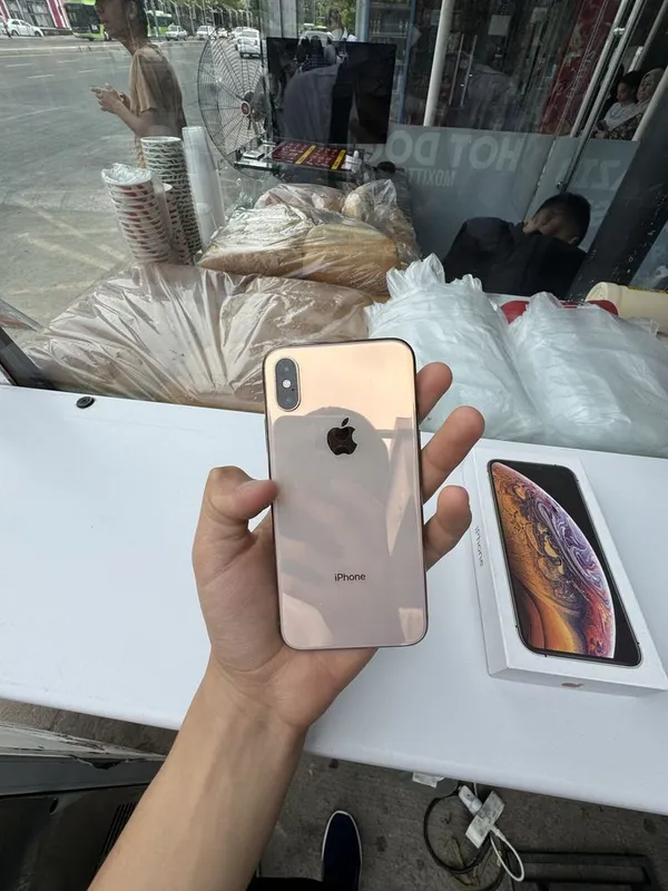 iphone xs gold 256 gb — фото 4