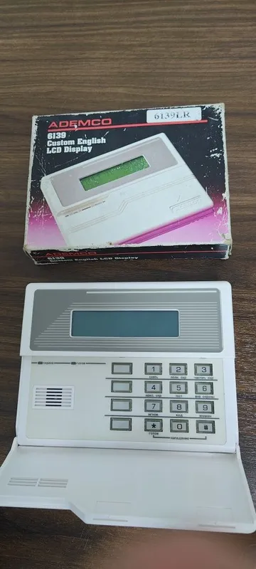 Honeywell Ademco 6139LR Alpha LCD Keypad 2 Honeywell Ademco 6139LR Alpha LCD Keypad 2