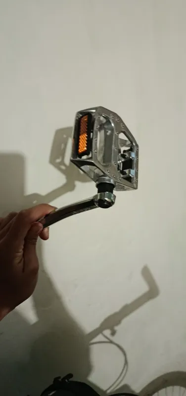 Chap pedal va shatun 1 Chap pedal va shatun 1