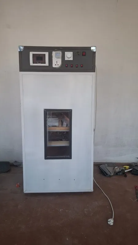 Inkubator sotiladi barcha maʼlumotlar telegramda 1 Inkubator sotiladi barcha maʼlumotlar telegramda 1
