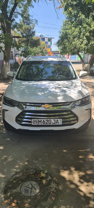 Chevrolet Trecker 2 Premier 1