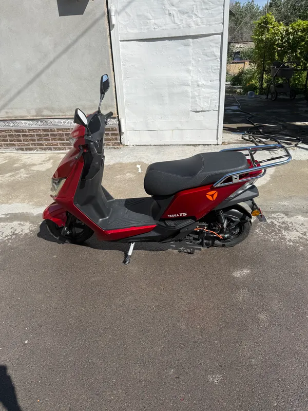 Skuter Yadea T5