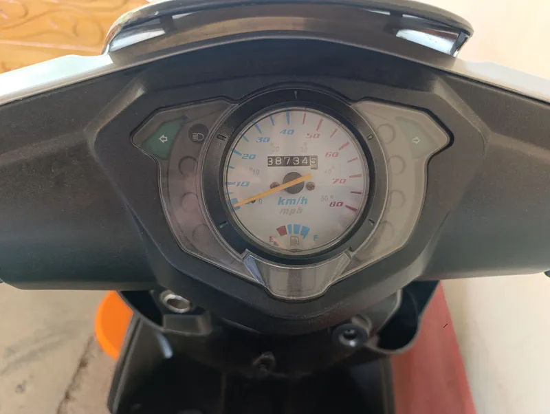 benzin skuter  LIFAN firma Korea holati yaxshi 6