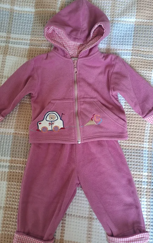 Продам розовый флисовый комплект с капюшоном. 1 Продам розовый флисовый комплект с капюшоном. 1
