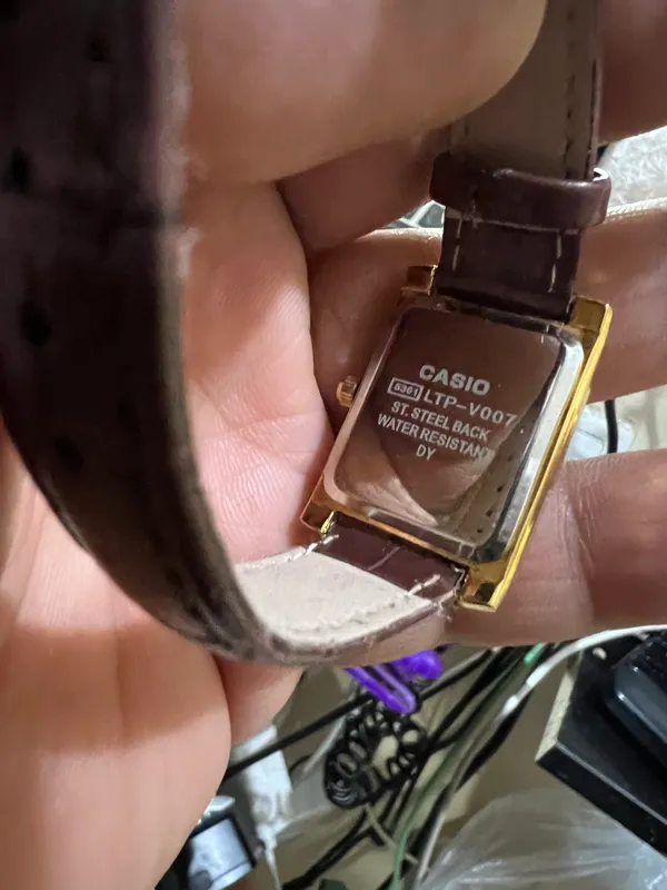 Casio стильные женские часы 2