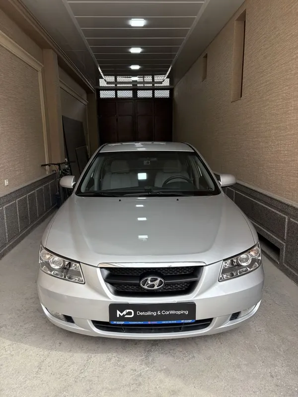 Hyundai Sonata 2006 г., 2.4 л. объем двигателя, атмосферный двигатель — фото 1