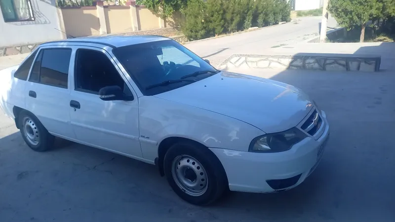 Srochna nexia sotiladi 3 Srochna nexia sotiladi 3