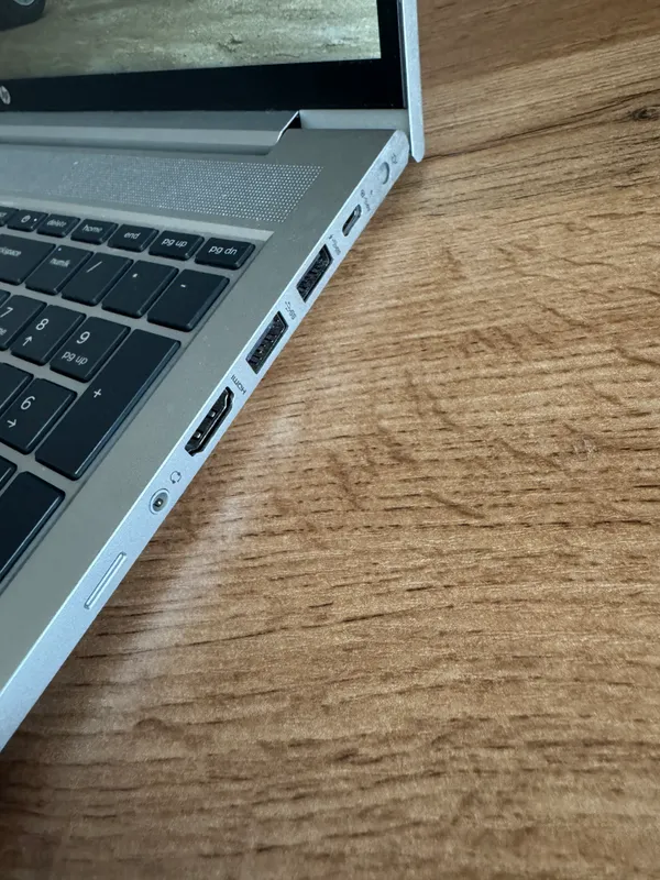 HP ProBook 455 G9 Ryzen 7 8GB 512GB SSD Win11 Pro 5