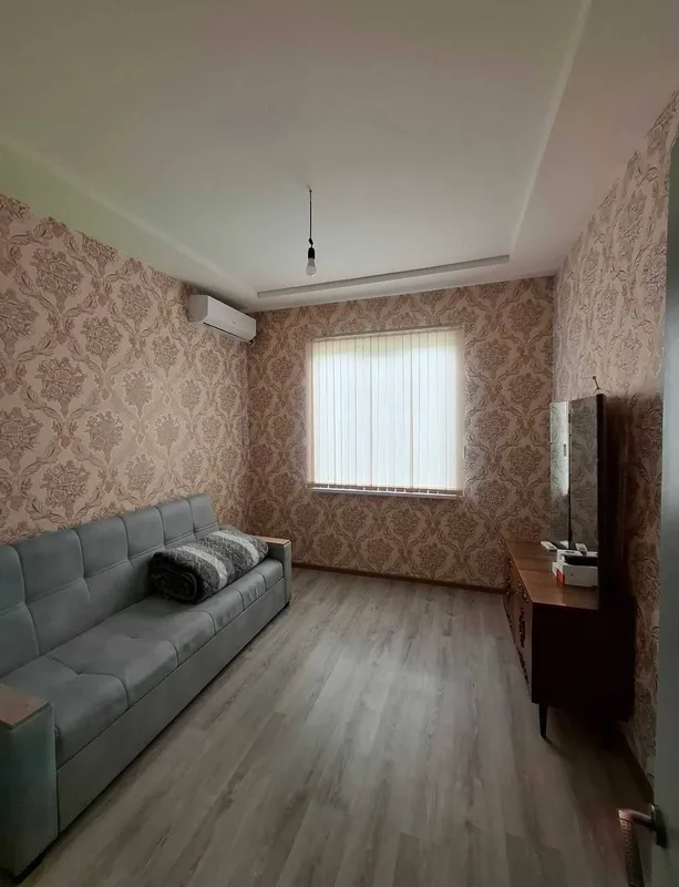 Сдаётся квартира Карасу 6, Базарчик 1/2/3 посуточно 4 Сдаётся квартира Карасу 6, Базарчик 1/2/3 посуточно 4