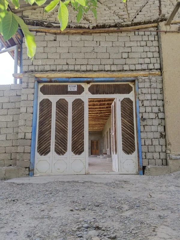Toshkent tumani Oltin tepa maxallasida 8,9 sotixli uy sotiladi — фото 2