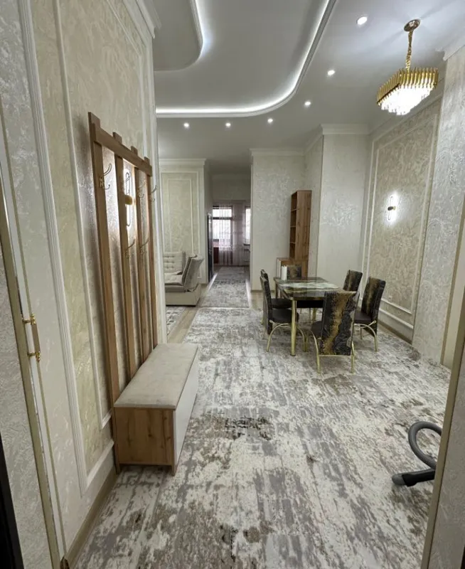 Сдается 2х комнатная Квартира в центре