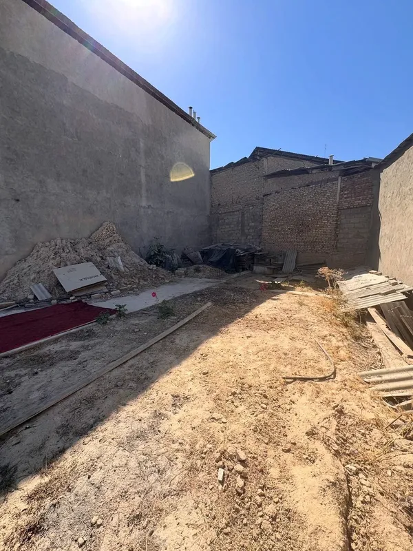 Dombirabod 4.3 sotix yer narxida — фото 3