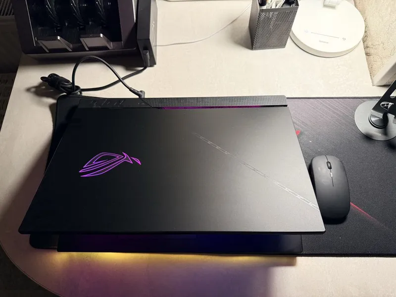 Asus rog strix scar G733Z — фото 2