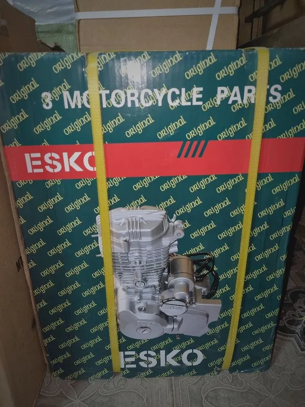 Motoga 200 kublik yangi mator sotiladi