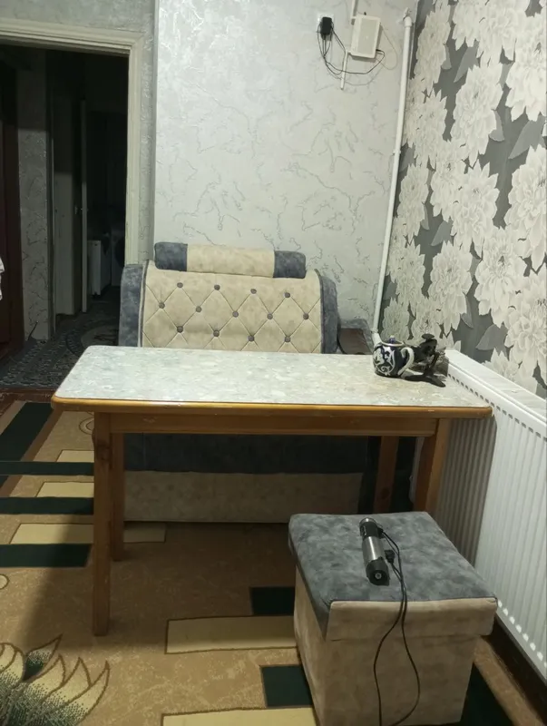 Продается 3 комнатная квартира в центре янгибазара. Этаж 2. — фото 2