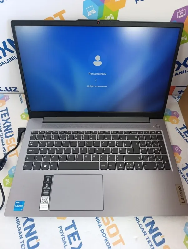 Lenovo IdeaPad Slim 3