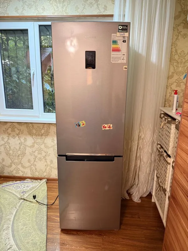 Продается холодильник Samsung Digital Inverter
