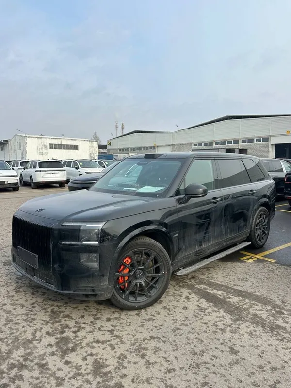 Zeekr X9 black edition hayper 2026 kuzov 1 Zeekr X9 black edition hayper 2026 kuzov 1